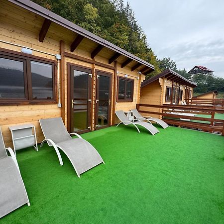Casa pe lac Holiday Bicaz Exterior foto